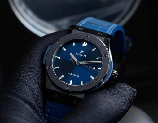 HUBLOT  Classic Fusion Automatic Blue Dial Men’s Watch Item No. 511.CM.7170.LR