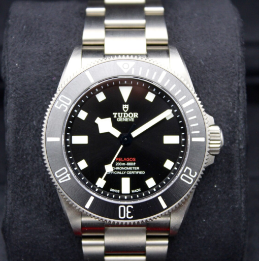 Tudor Pelagos 39 Red Watch M25407N-0001