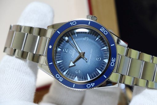 OMEGA  Seamaster Automatic Chronometer Summer Blue Dial Men’s Watch Item No. 234.30.41.21.03.002