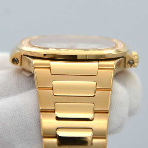 PATEK PHILIPPE 18kt Rose Gold Diamond Ladies Watch 7010-1R-011 Item No. 70101R-011