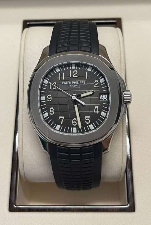 PATEK PHILIPPE Aquanaut Automatic Black Dial Stainless Steel Men’s Watch