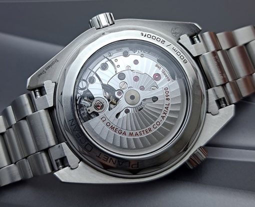 Omega 215.30.44.21.01.001 Planet Ocean 600m Co-Axial Master Chronometer Watch