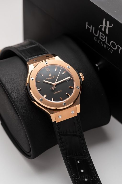 Hublot Classic Fusion King 42mm 542.OX.1180.LR