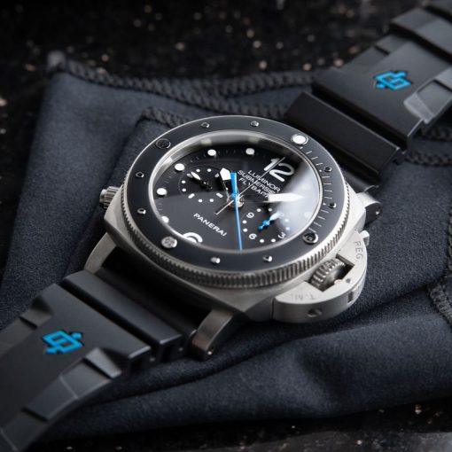 Panerai Luminor Submersible Fly back Chronograph Titanium Black PAM615