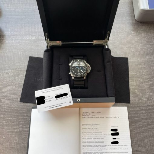 Panerai Luminor Submersible Fly back Chronograph Titanium Black PAM615